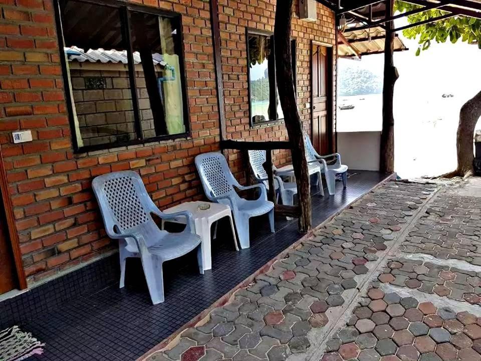 Dalum Beachhouse Koh Koh Phi Phi Don Extérieur photo